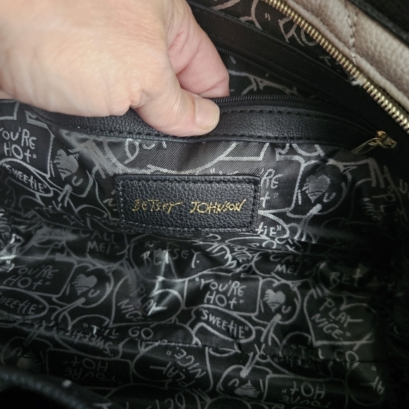 BETSEY JOHNSON New York PURSE/Handbag - Picture 7 of 13